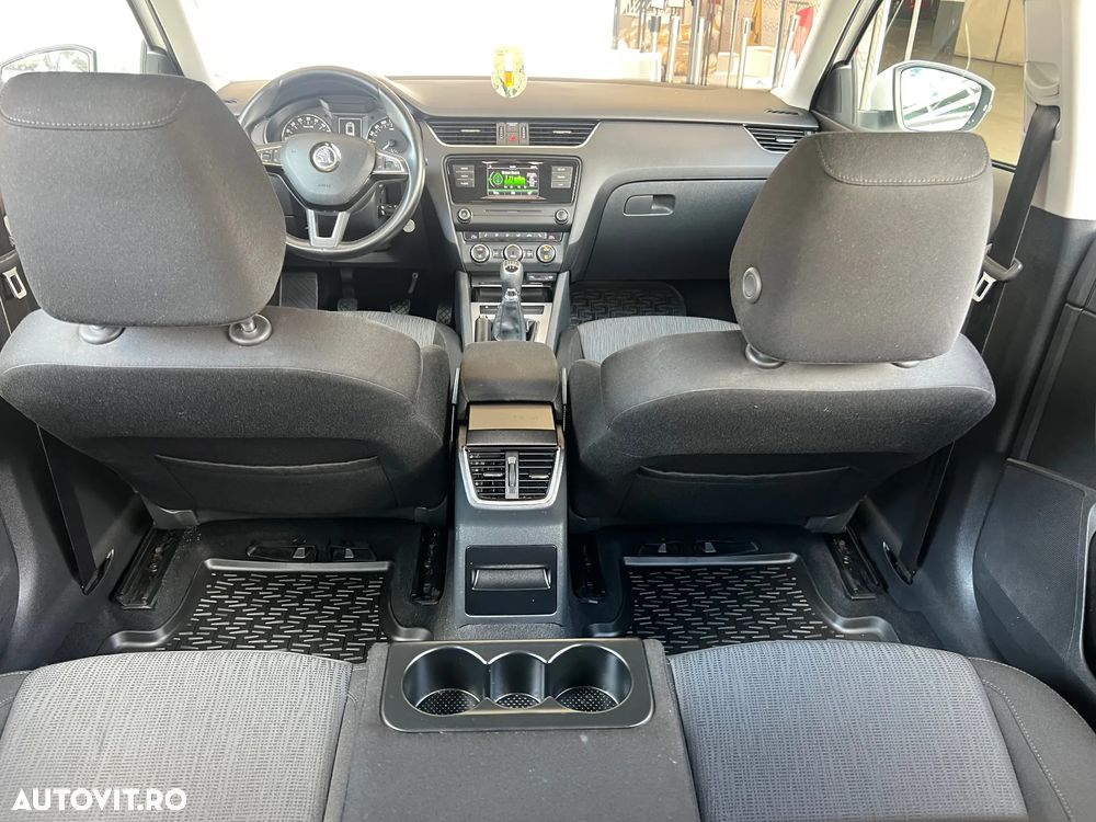 Skoda Octavia 1.6 TDI Ambition - 21
