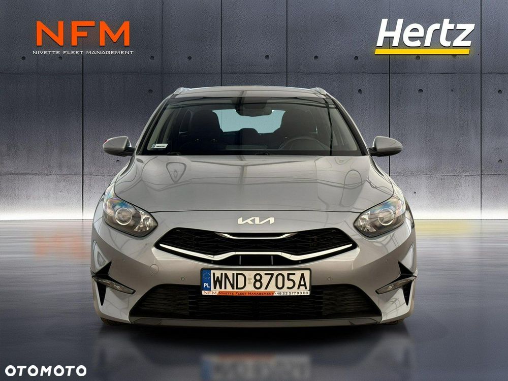 Kia Ceed - 9