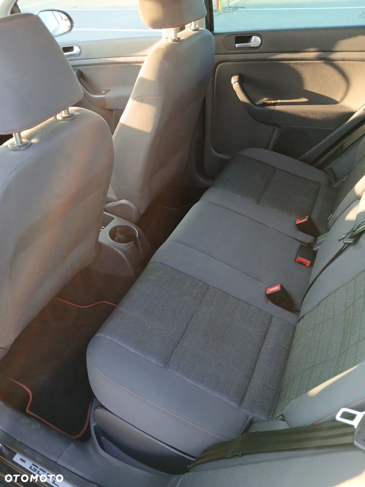 Volkswagen Golf Plus 1.9 TDI Comfortline - 3