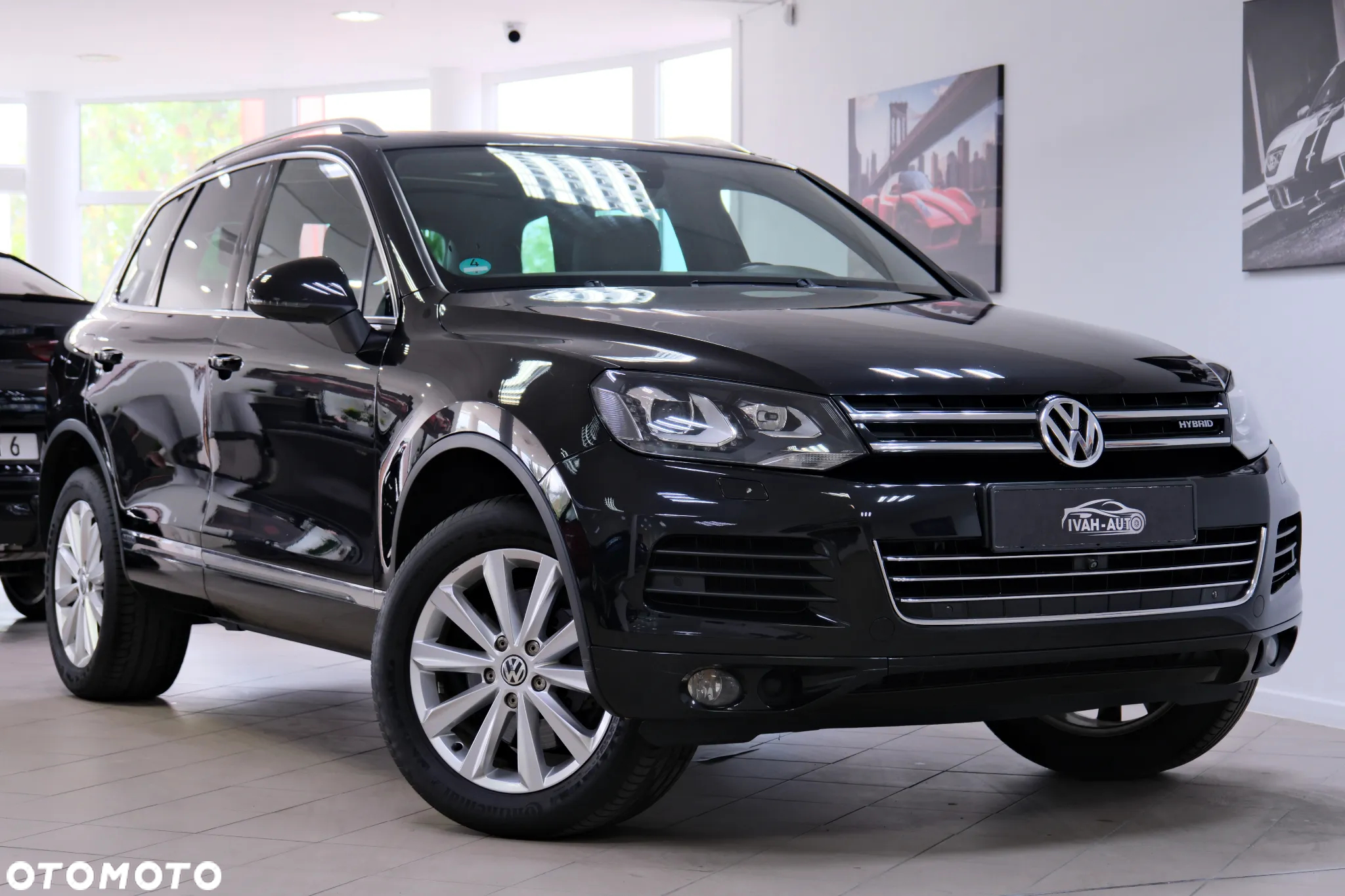 Volkswagen Touareg 3.0 Hybrid Automatik - 2
