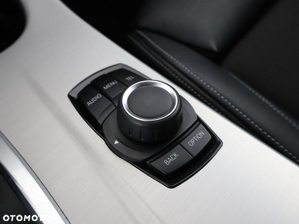 BMW X3 xDrive20d sport - 29