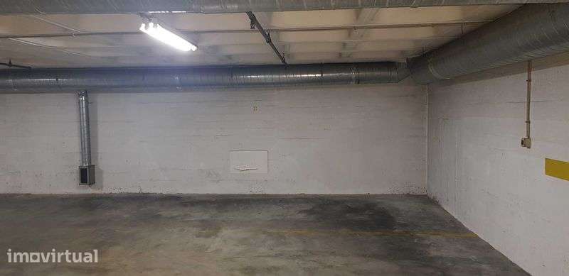 Lugar para Mota junto ao Metro da Quinta das Conchas - Lumiar - Grande imagem: 5/5