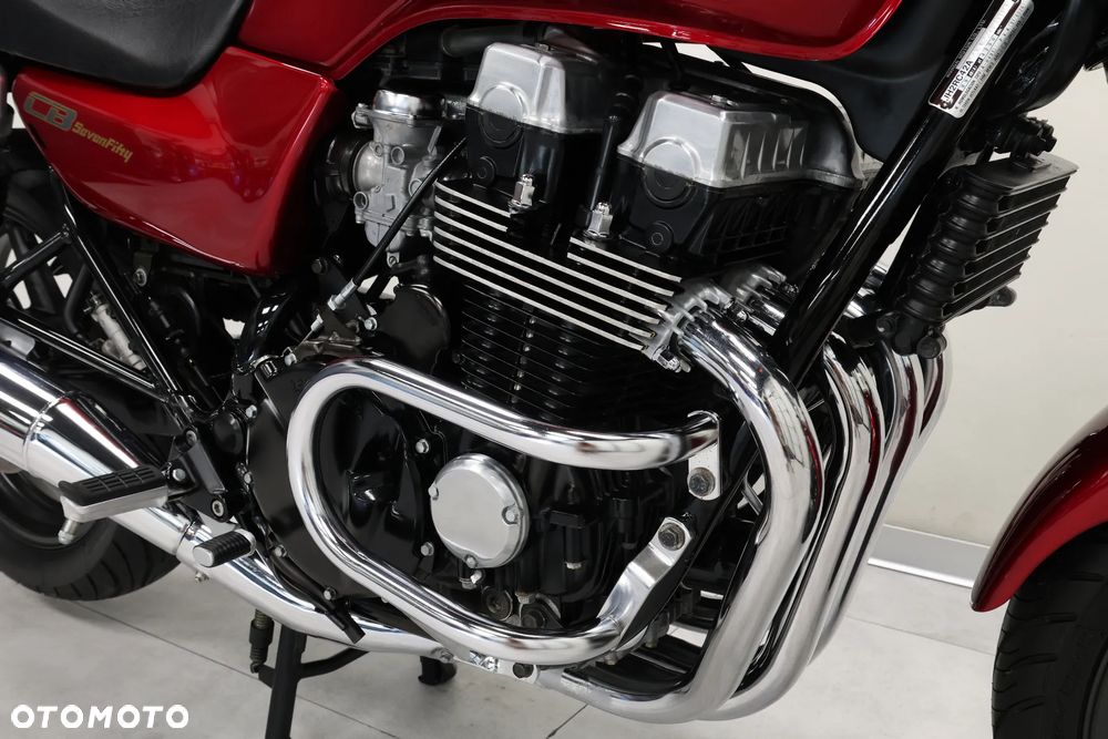 Honda CB - 23
