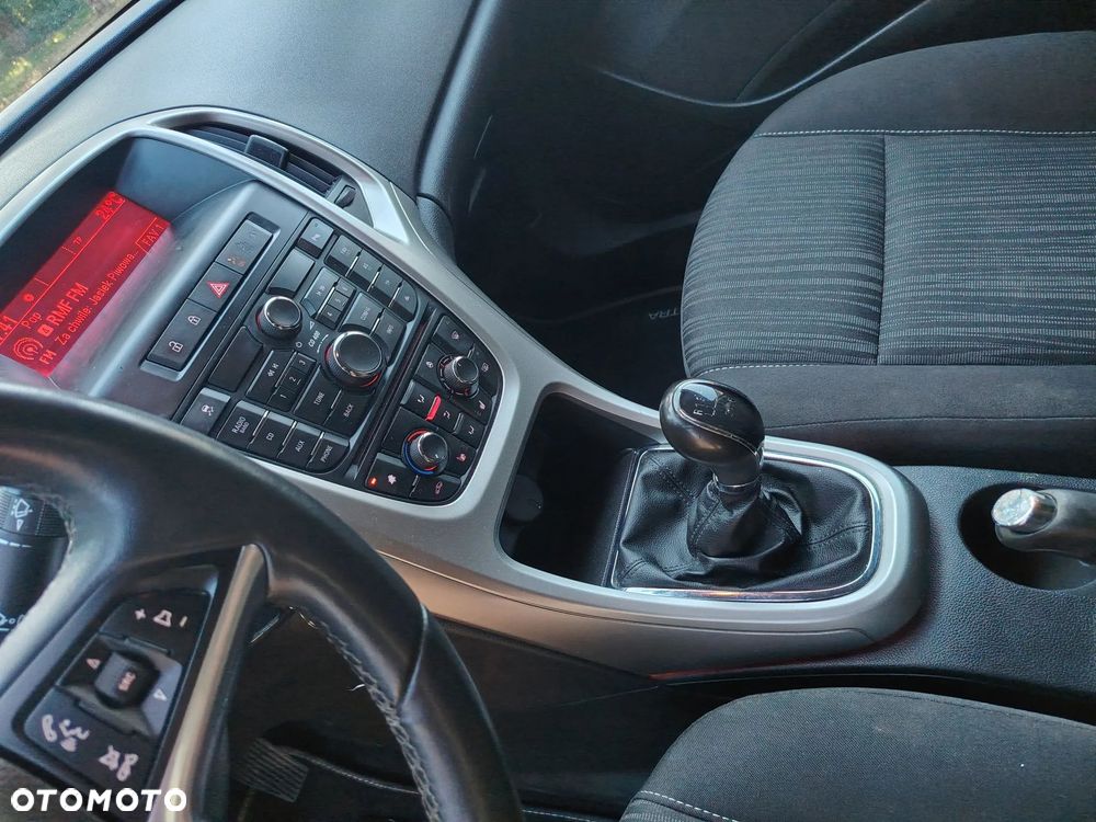 Opel Astra 1.4 Turbo - 10