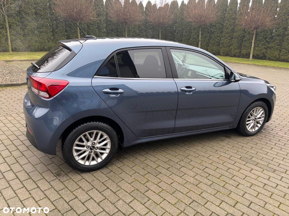 Kia Rio 1.2 Business Line - 6
