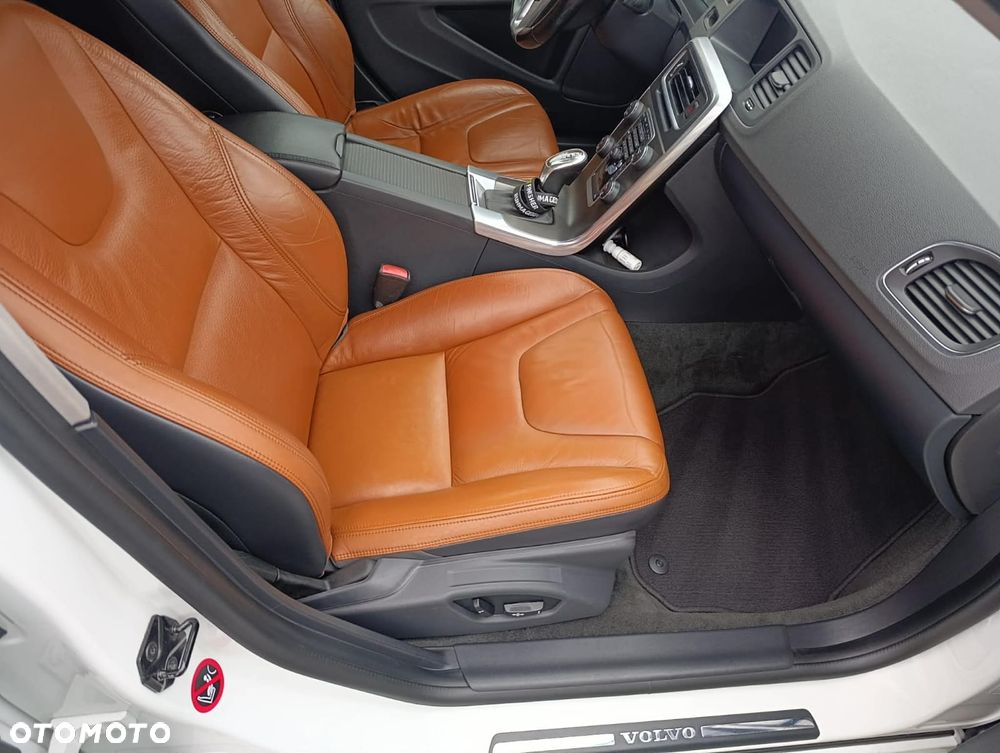 Volvo S60 2.5 T5 - 8