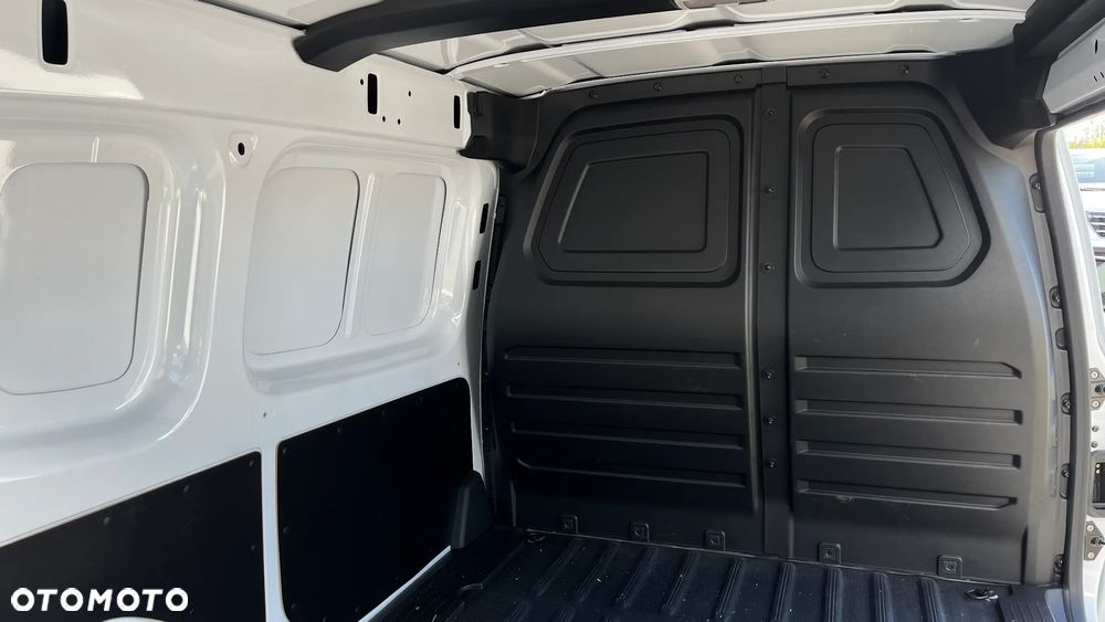 Renault KANGOO VAN - 17
