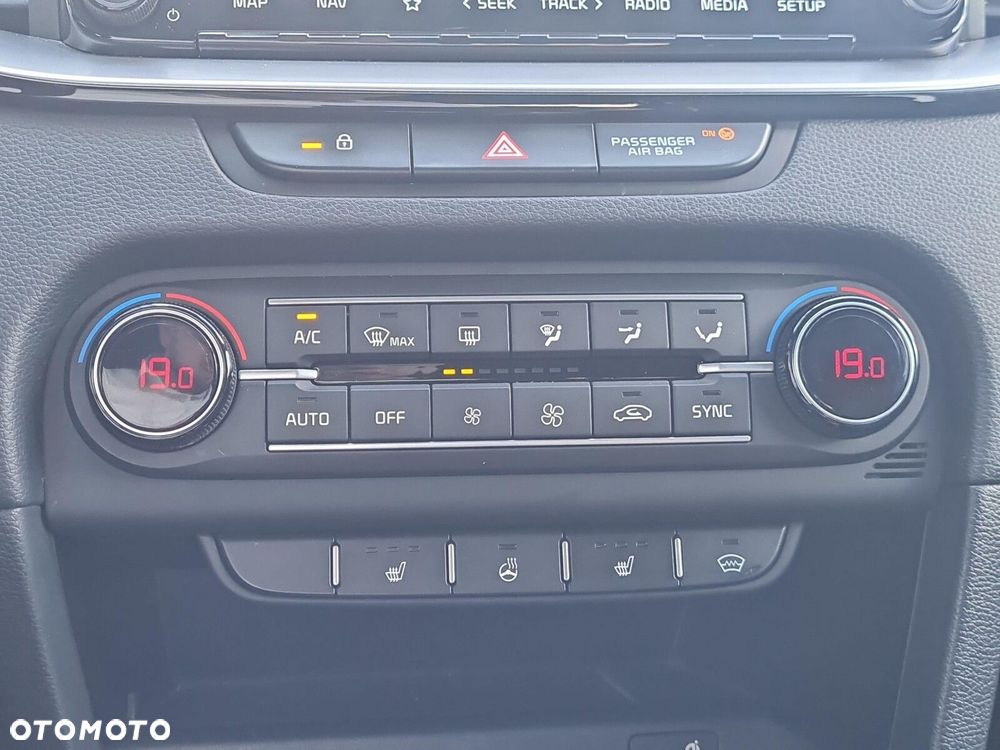 Kia Ceed 1.5 T-GDI Business Line - 27