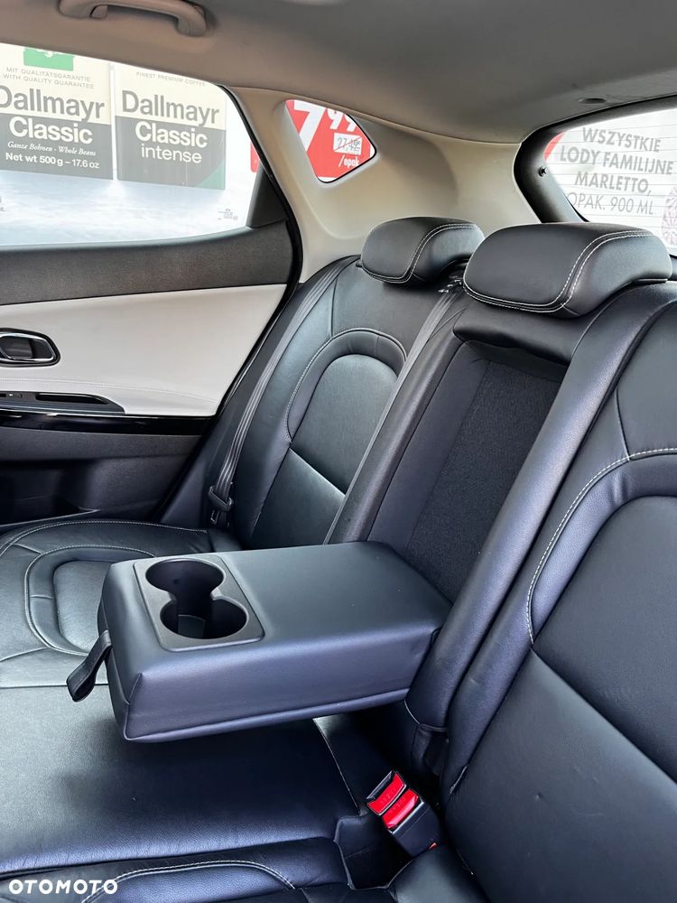 Kia Ceed Cee'd 1.6 GDI L DCT - 22