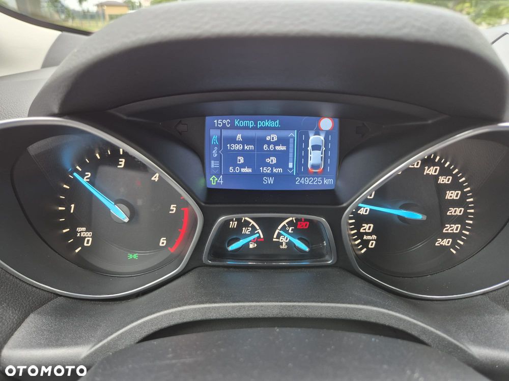 Ford Kuga 2.0 TDCi 4x4 Titanium - 37