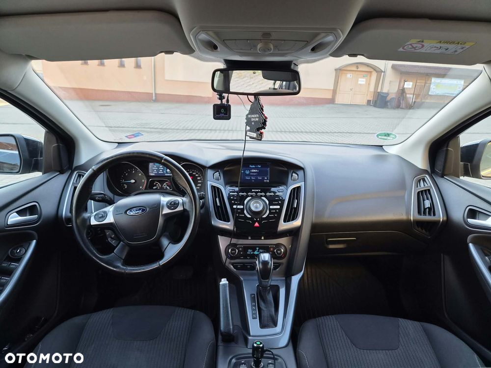 Ford Focus - 11