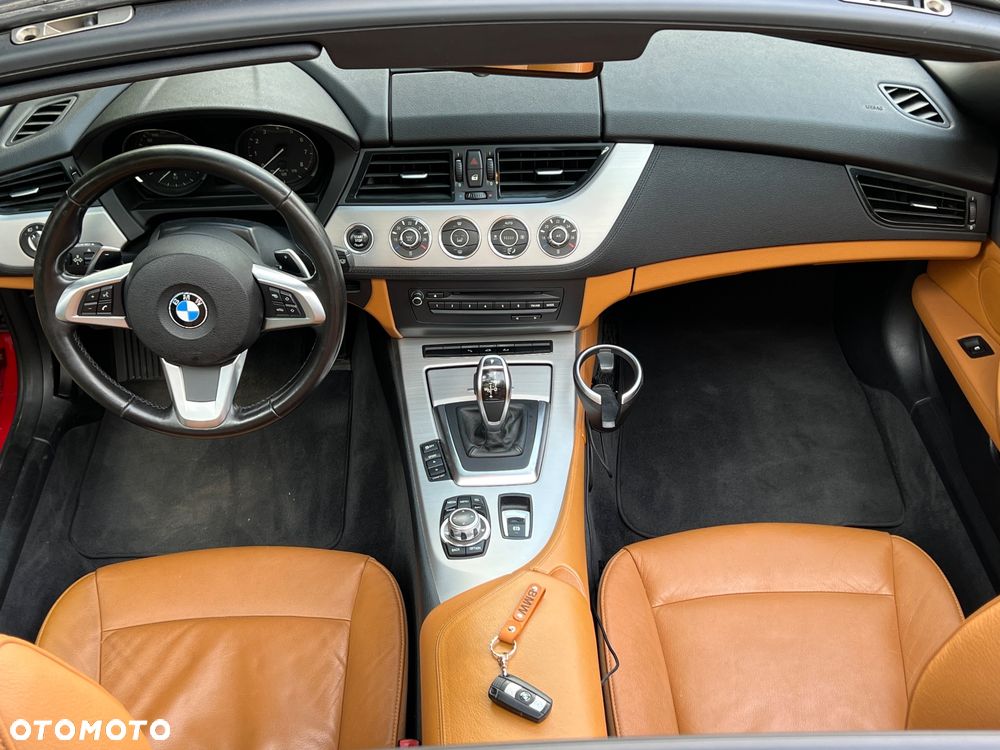 BMW Z4 sDrive28i - 19