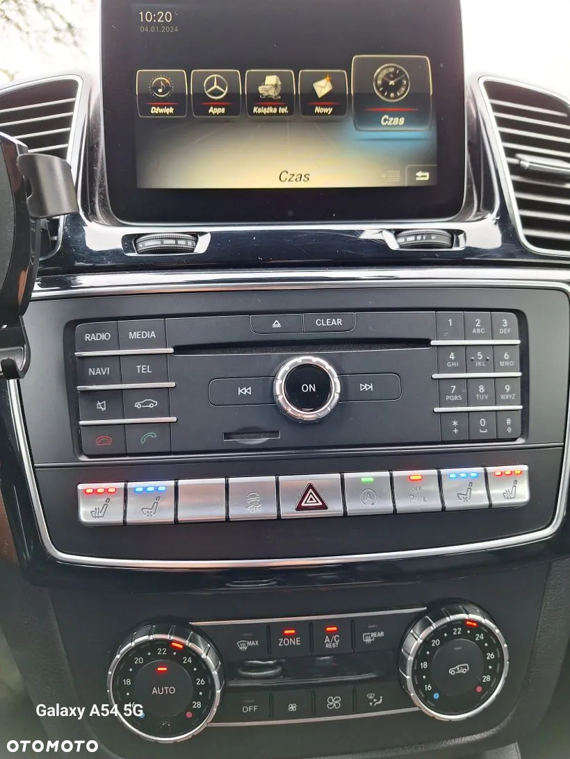 Mercedes-Benz GLE 350 d 4-Matic - 24