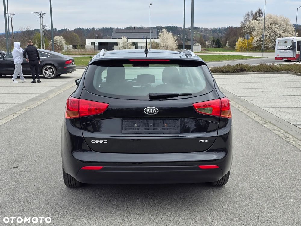 Kia Ceed 1.4 CRDi 90 Vision - 24