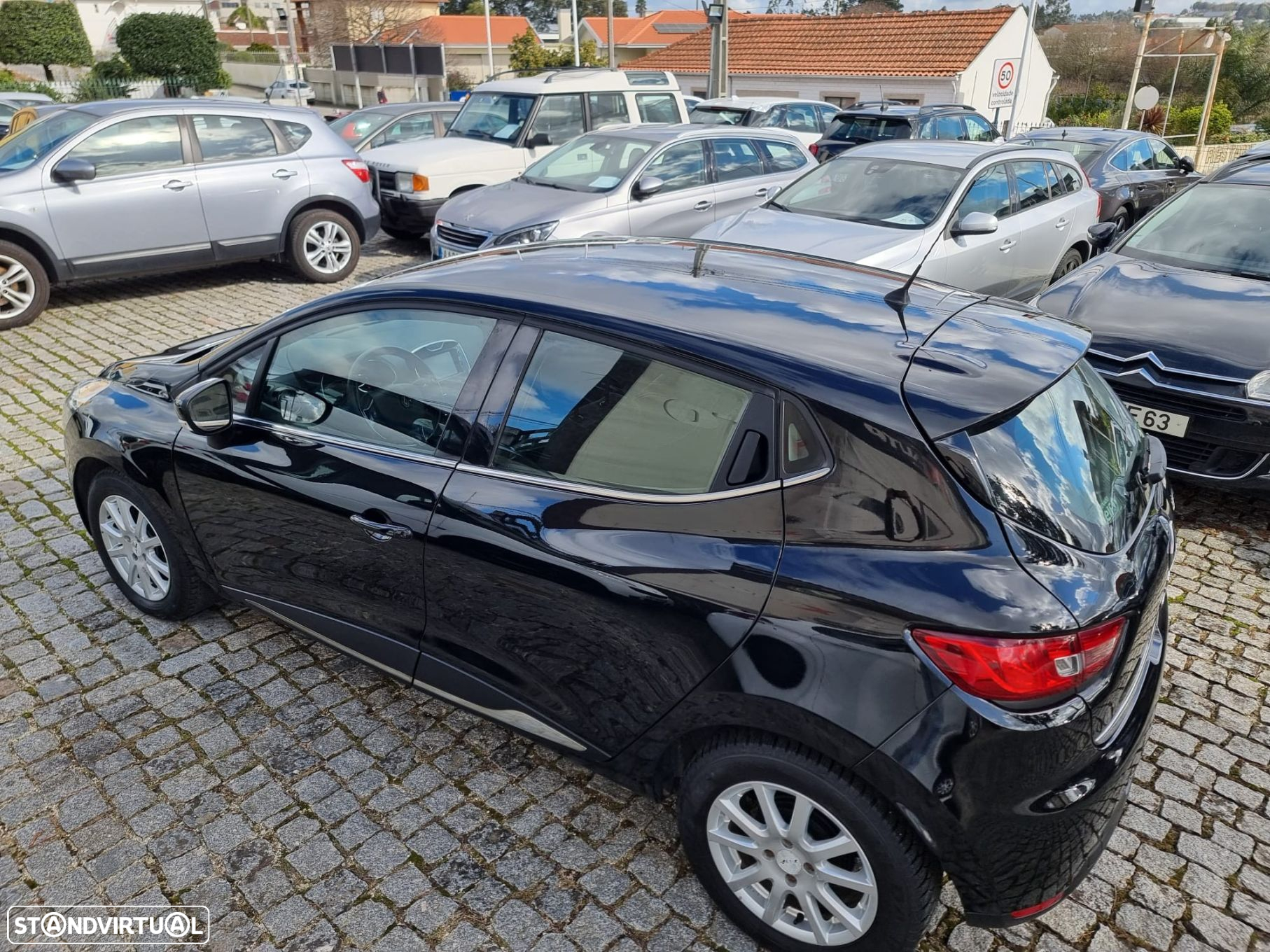 Renault Clio 1.5 dCi Dynamique S - 6