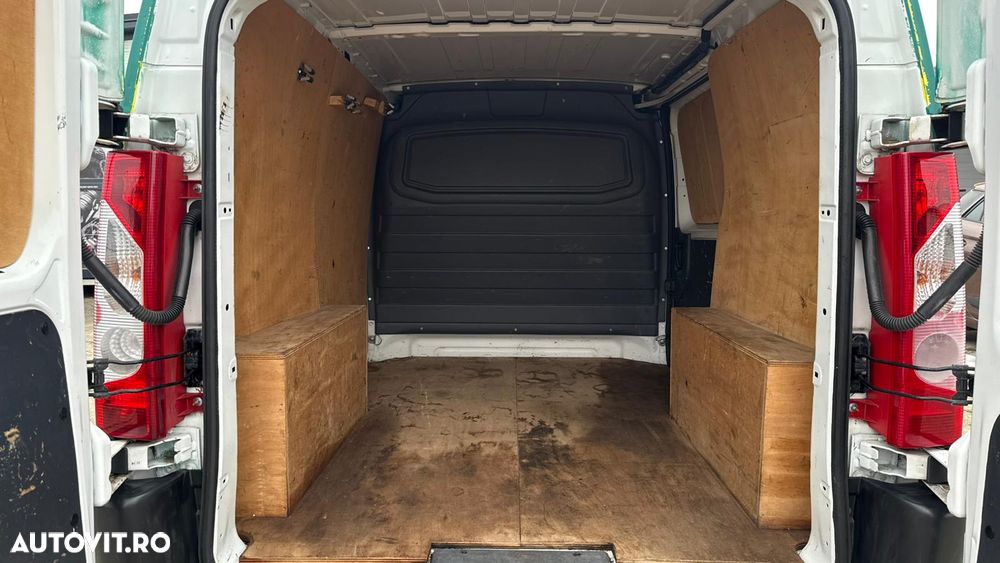 Peugeot Expert - 9
