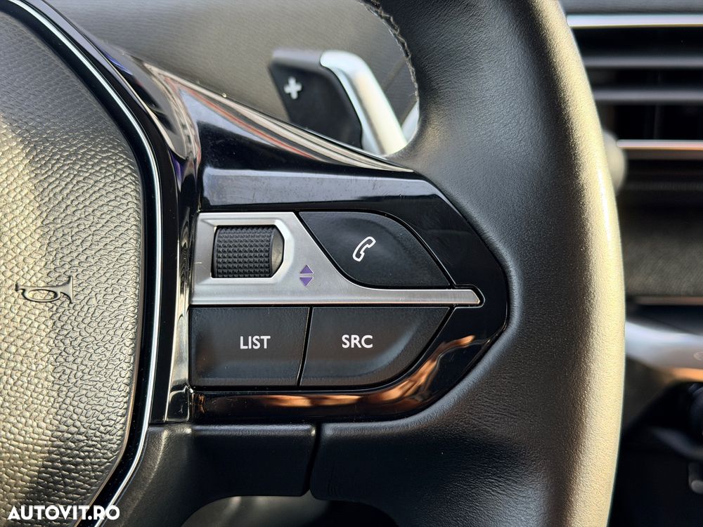 Peugeot 3008 PureTech 130 Stop & Start EAT6 Allure - 29