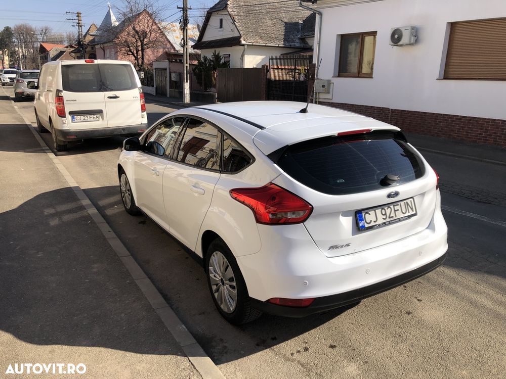 Ford Focus 1.5 EcoBlue Start-Stopp-System ACTIVE DESIGN - 4