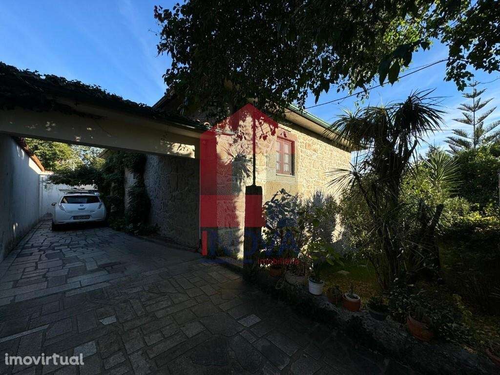 Moradia Rústica V4 - Grande imagem: 2/40