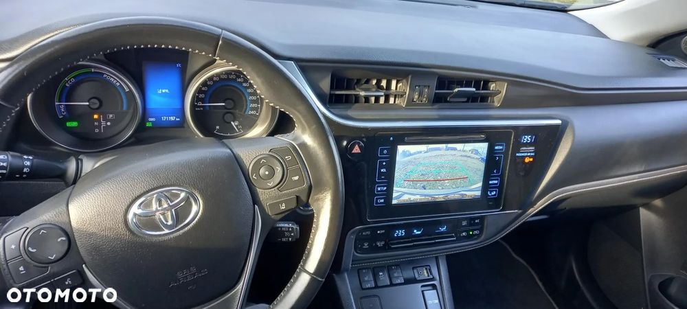 Toyota Auris - 26