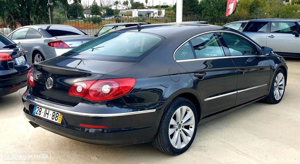 VW Passat CC 2.0 TDi BlueMotion DSG - 5