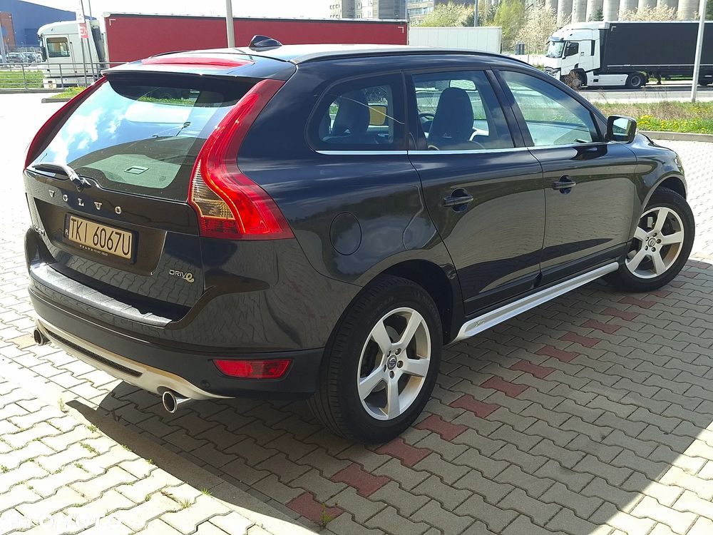 Volvo XC 60 D4 RDesign - 7