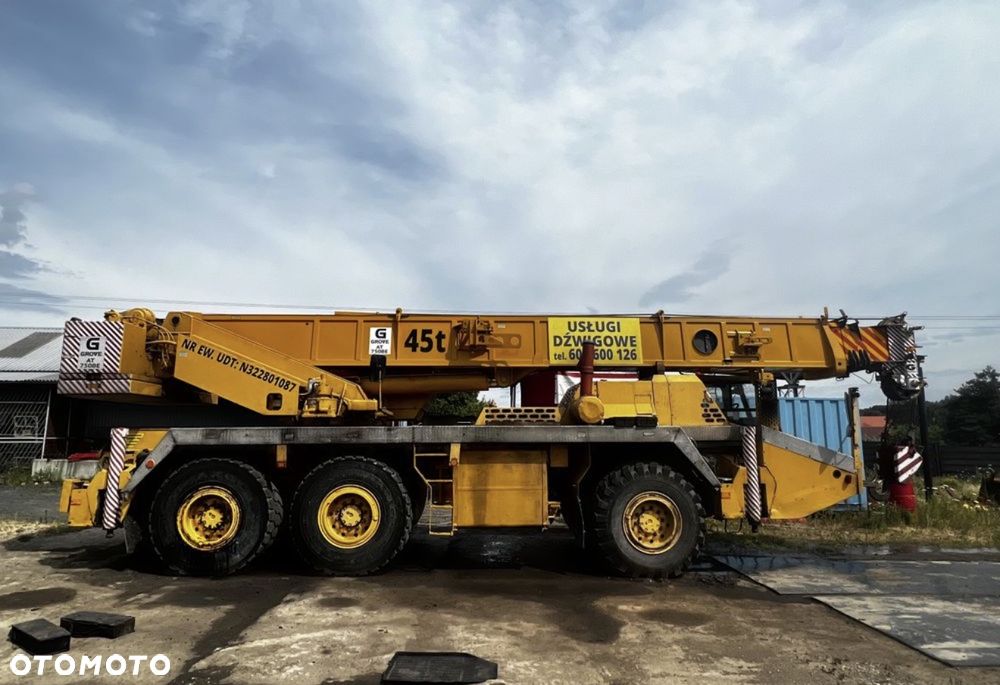 Grove AT-750BE - 3