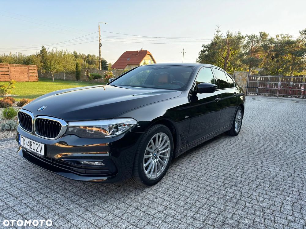 BMW Seria 5 530d xDrive Luxury Line sport - 12