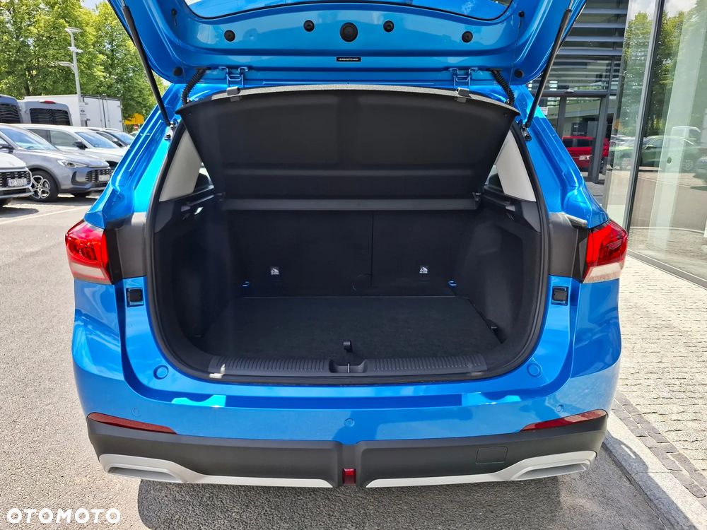 MG ZS 1.5 HEV+ Standard - 9
