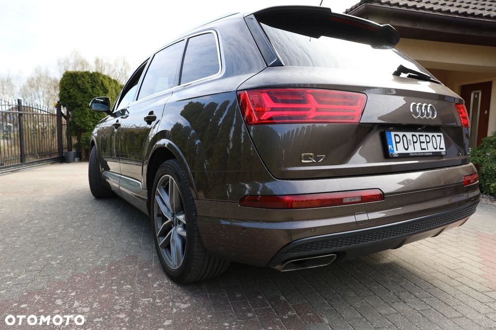Audi Q7 2016 photo 5