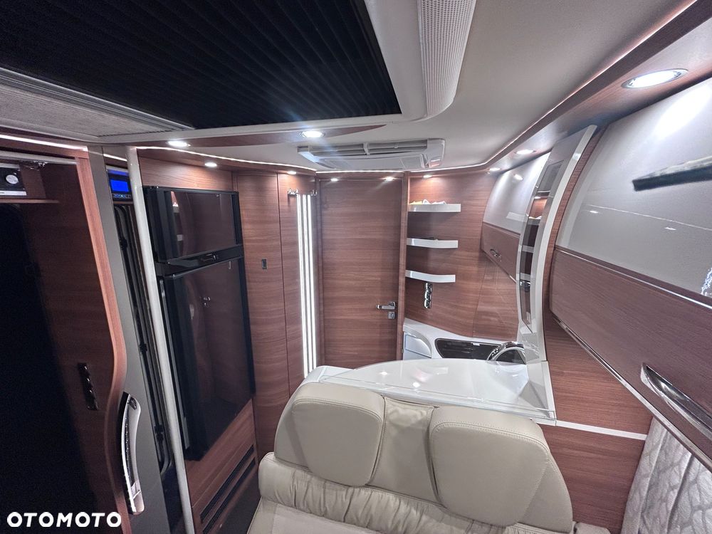 Mercedes-Benz CARTHAGO - 12