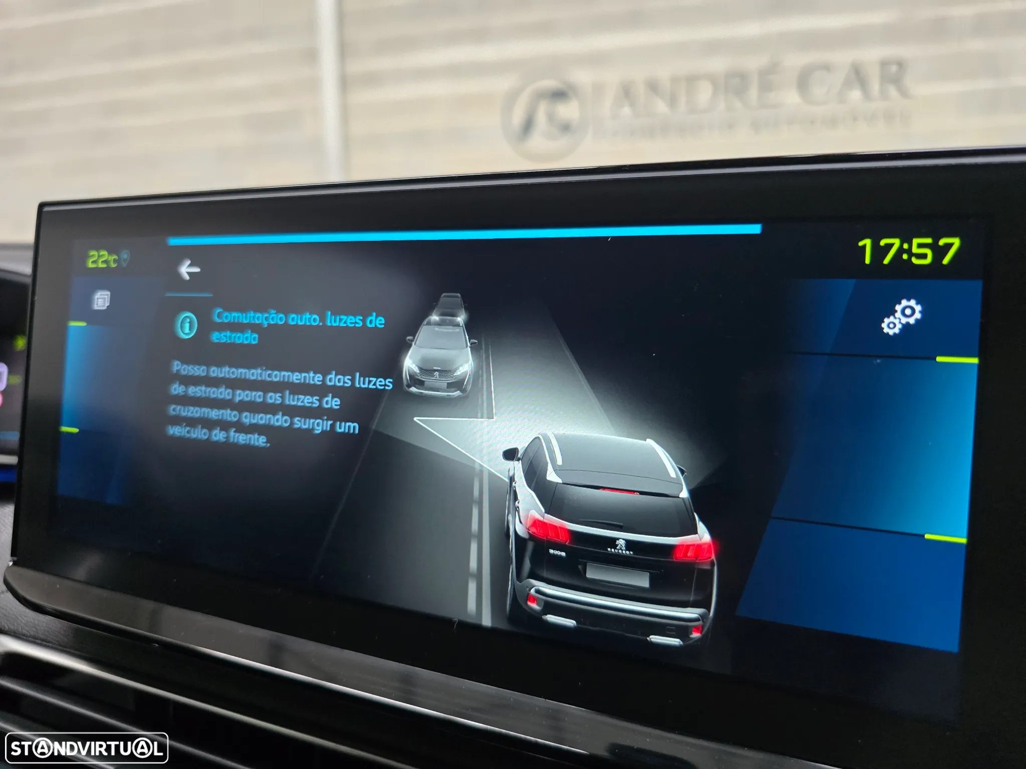 Peugeot 3008 1.6 Hybrid Allure Pack e-EAT8 - 26