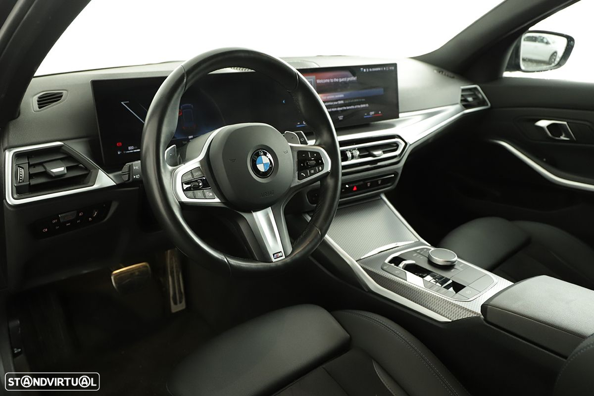 BMW 320 d Touring Pack Desportivo M Auto - 11