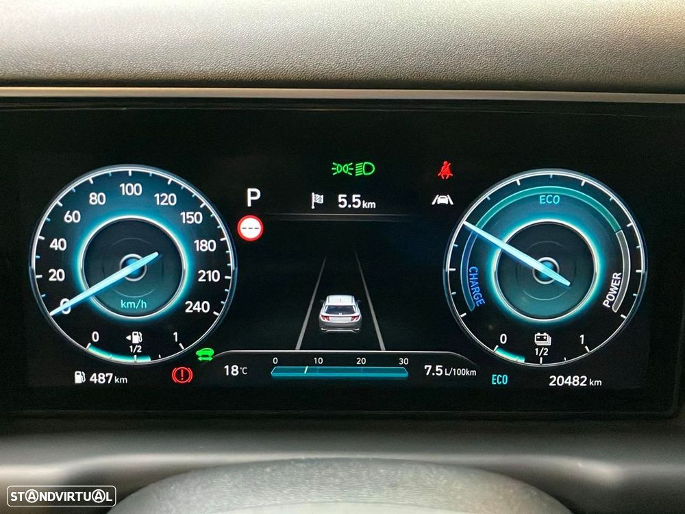 Hyundai Tucson 1.6 T-GDI HEV Vanguard - 13