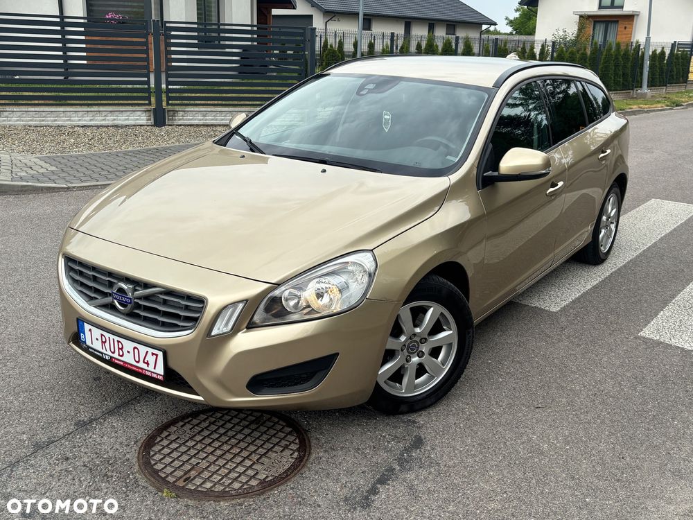 Volvo V60 DRIVe Kinetic - 2