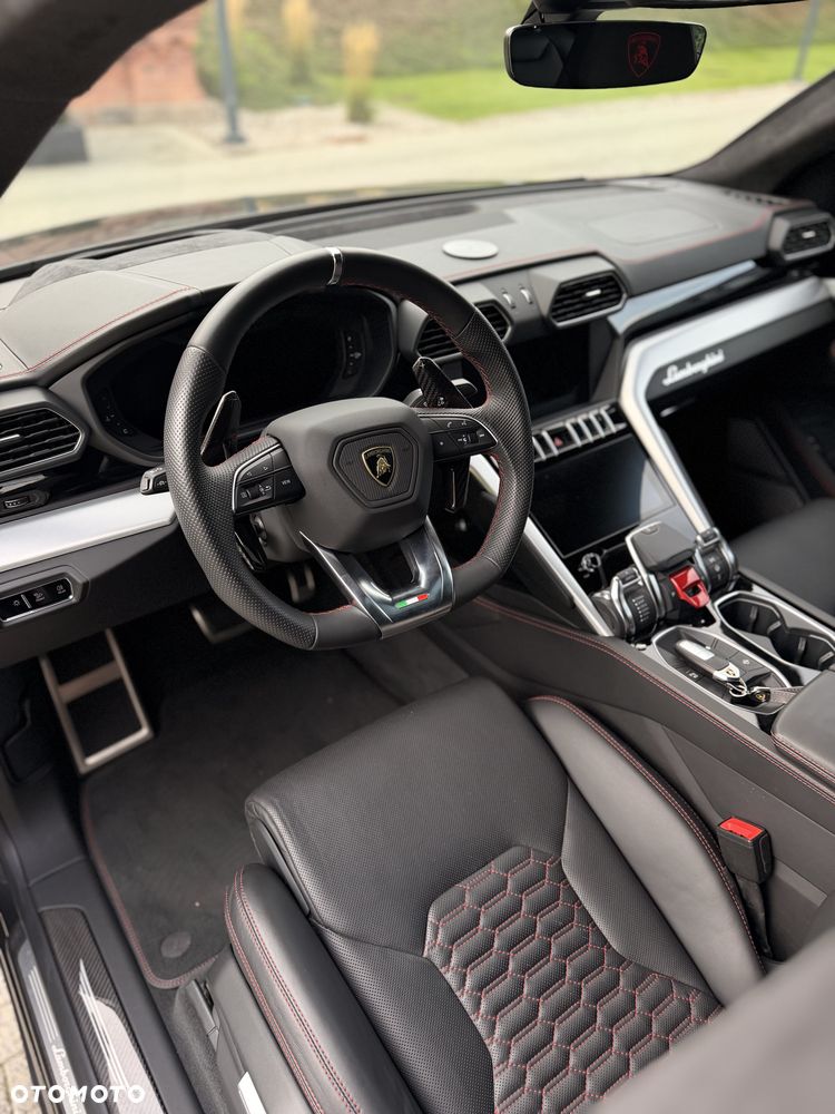 Lamborghini Urus Standard - 9