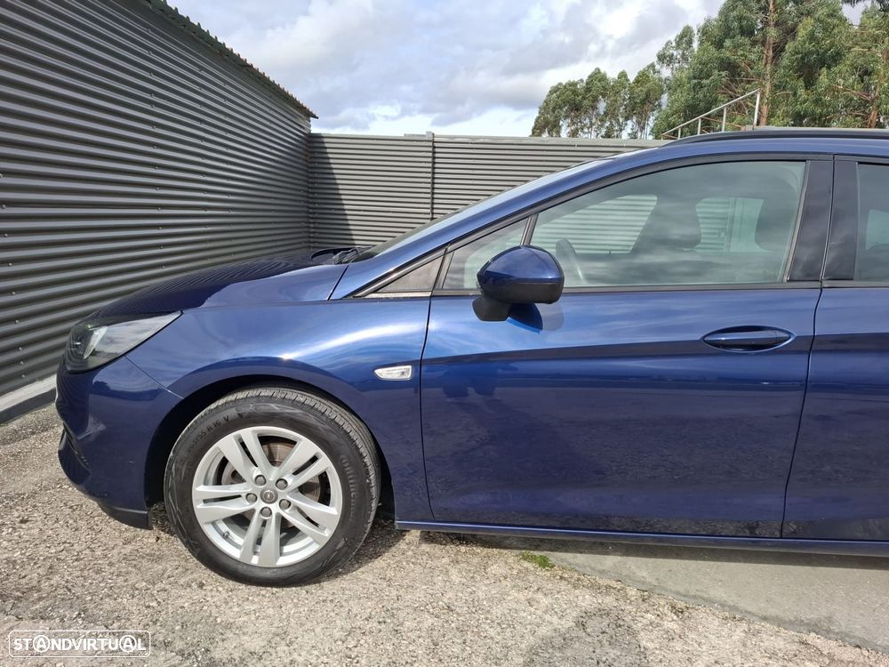 Opel Astra Sports Tourer 1.2 T Design & Tech S/S - 13