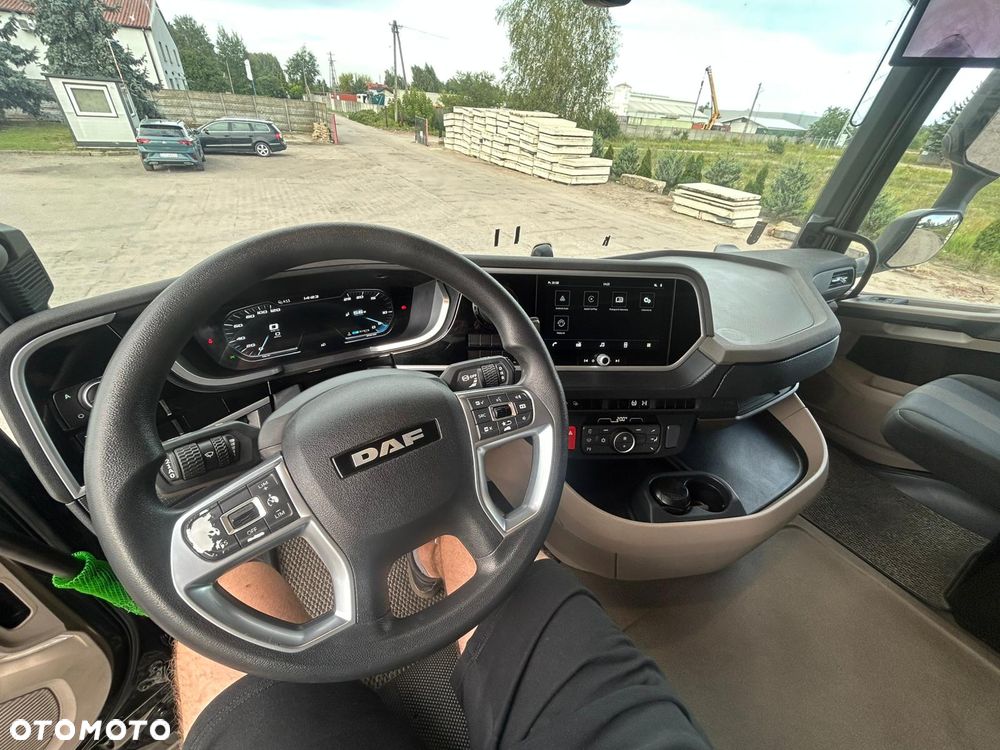 DAF XG - 7