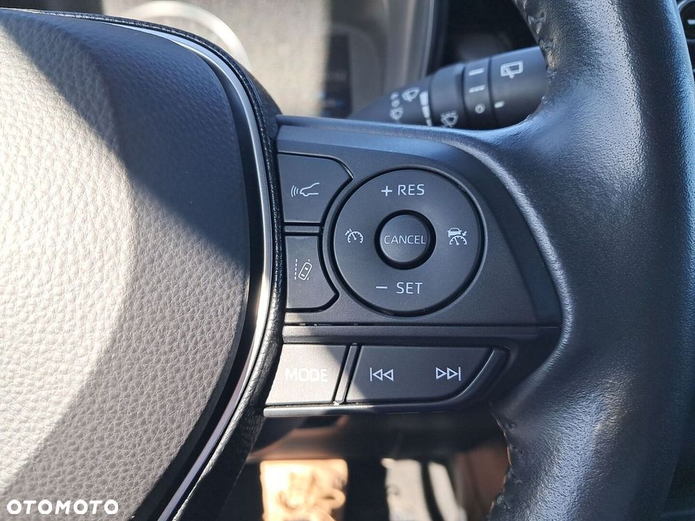 Toyota Corolla 1.8 Hybrid Comfort - 29