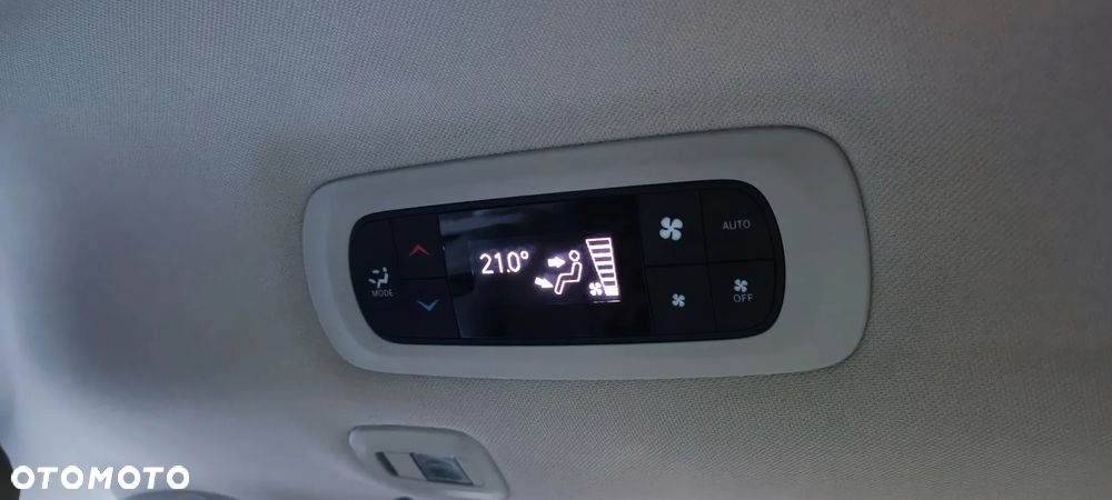 Chrysler Pacifica - 10