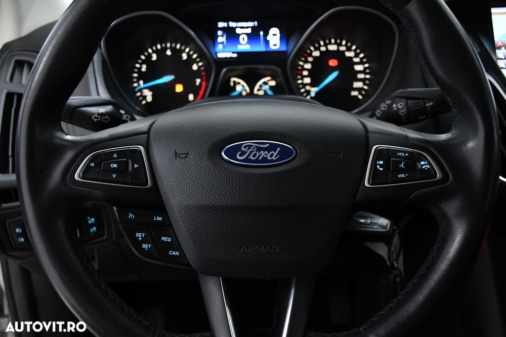 Ford Focus 1.5 EcoBoost Start-Stopp-System Business Edition - 26