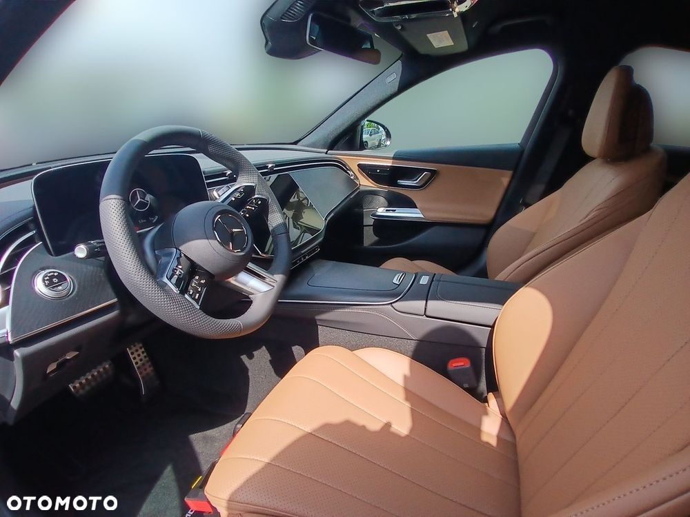 Mercedes-Benz Klasa E 220 d mHEV 4-Matic AMG 9G-Tronic - 11