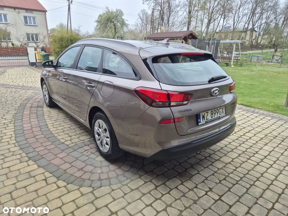 Hyundai i30 1.5 DPI Modern - 3