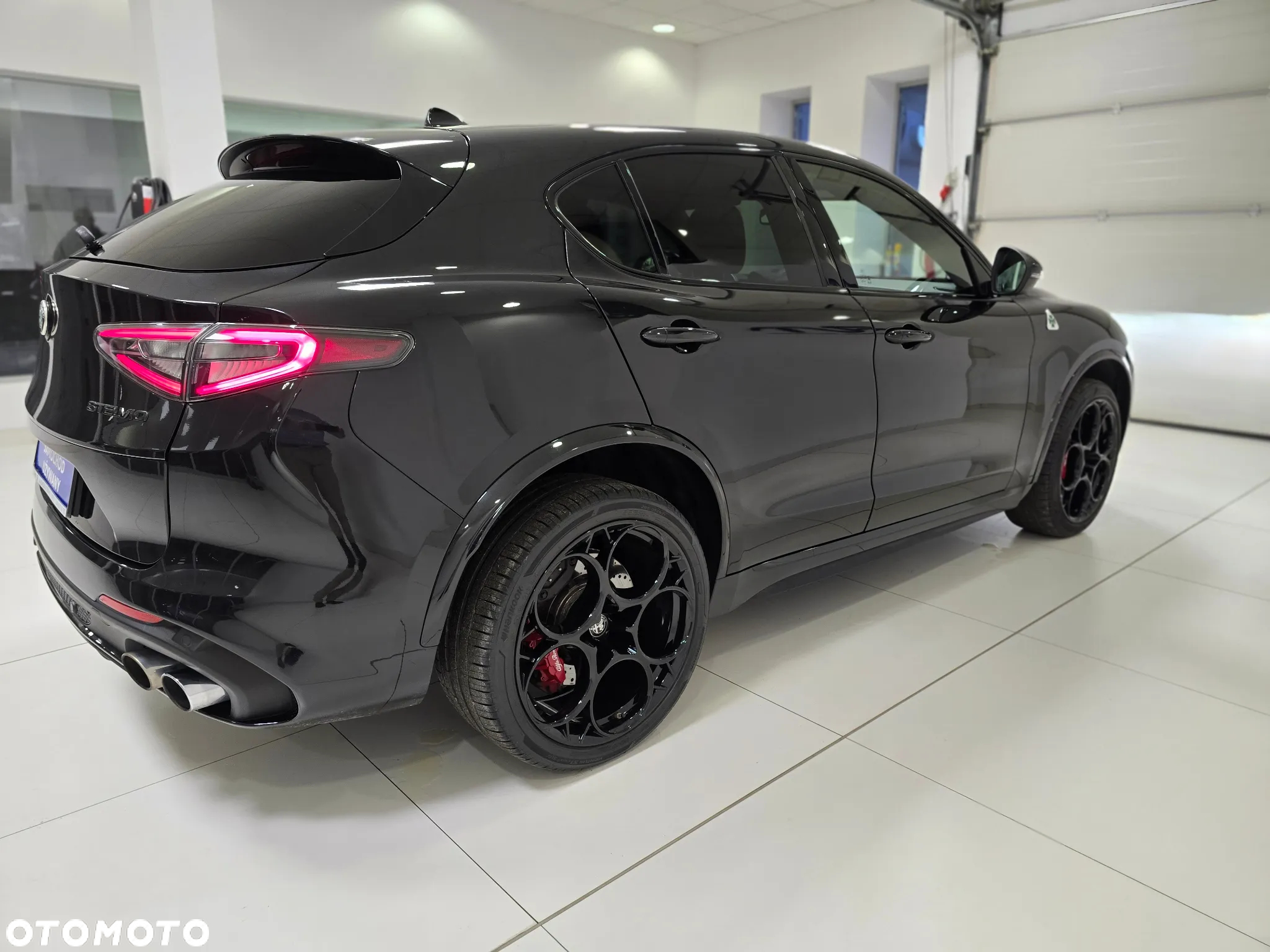 Alfa Romeo Stelvio 2.9 V6 Bi-Turbo Quadrifoglio Q4 - 8