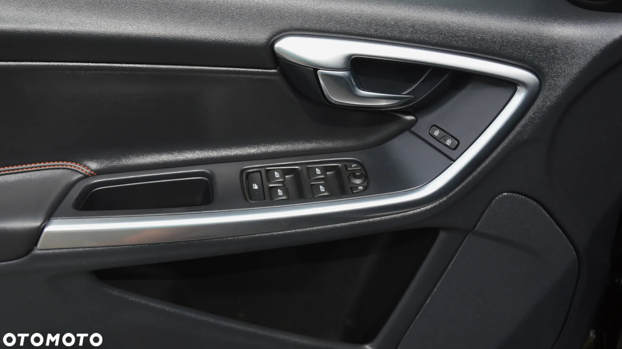 Volvo V60 - 19