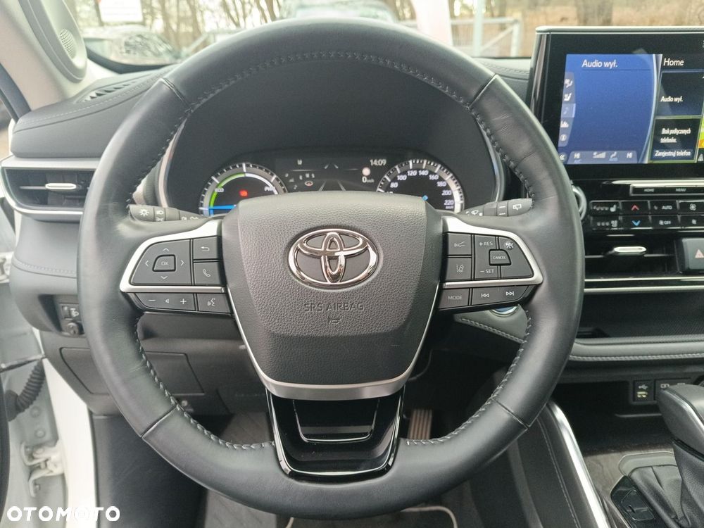 Toyota Highlander - 16