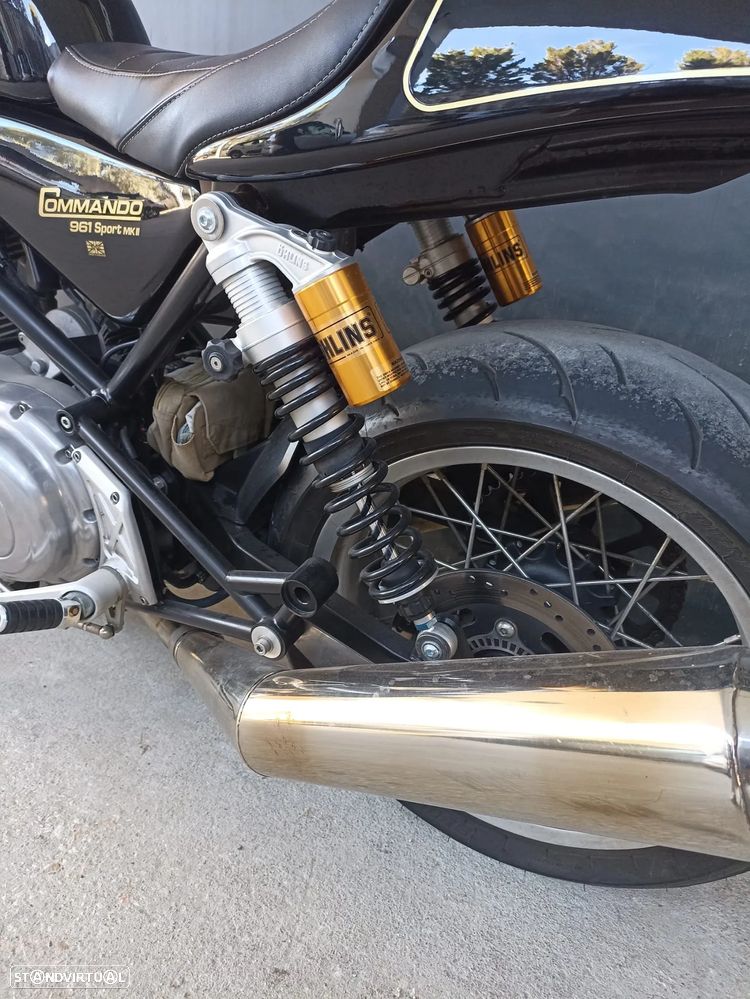 Norton Commando - 11