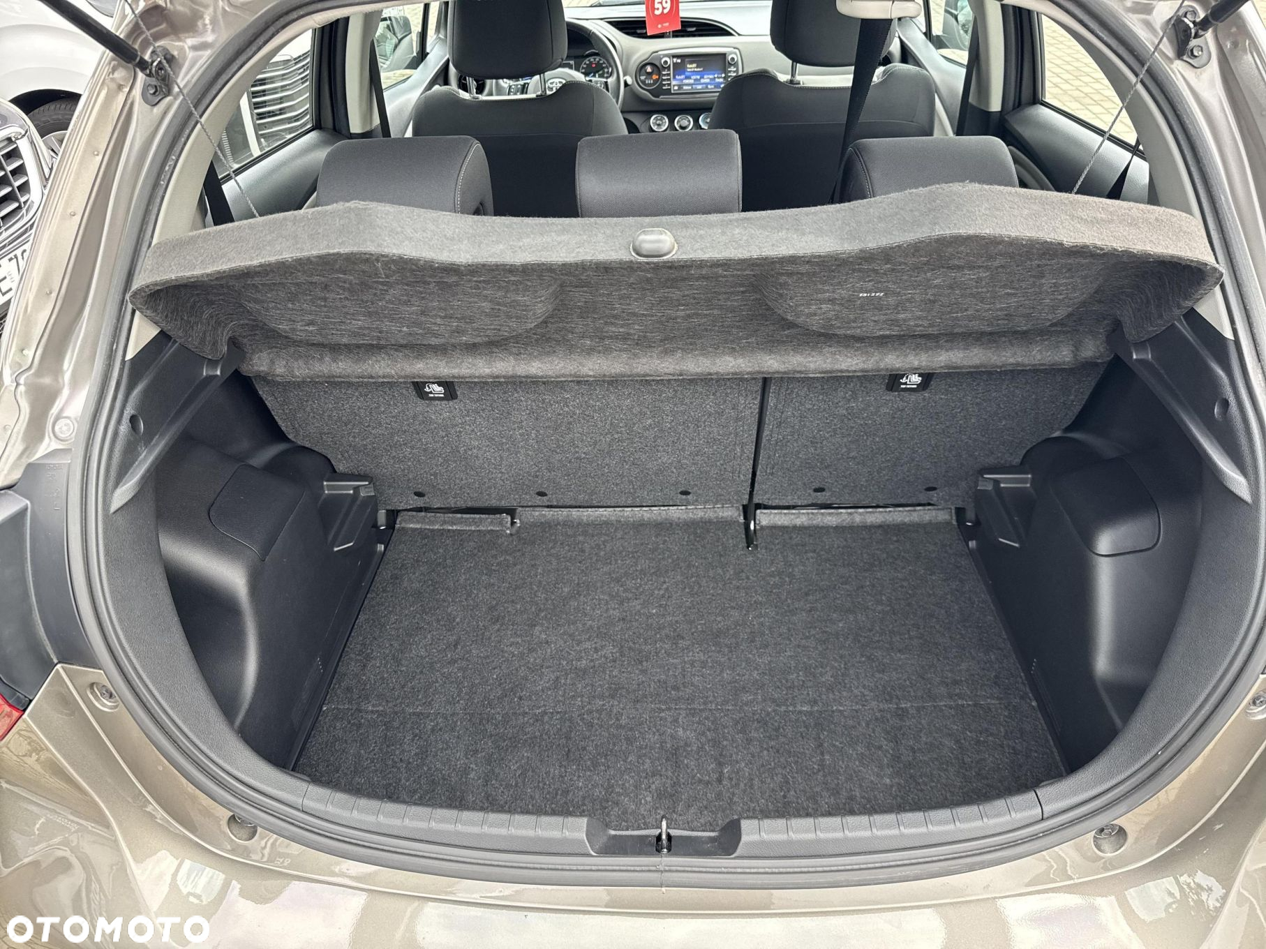 Toyota Yaris - 19