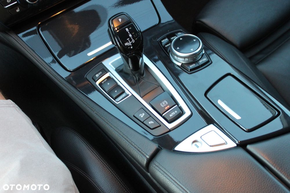 BMW Seria 5 530d xDrive - 21