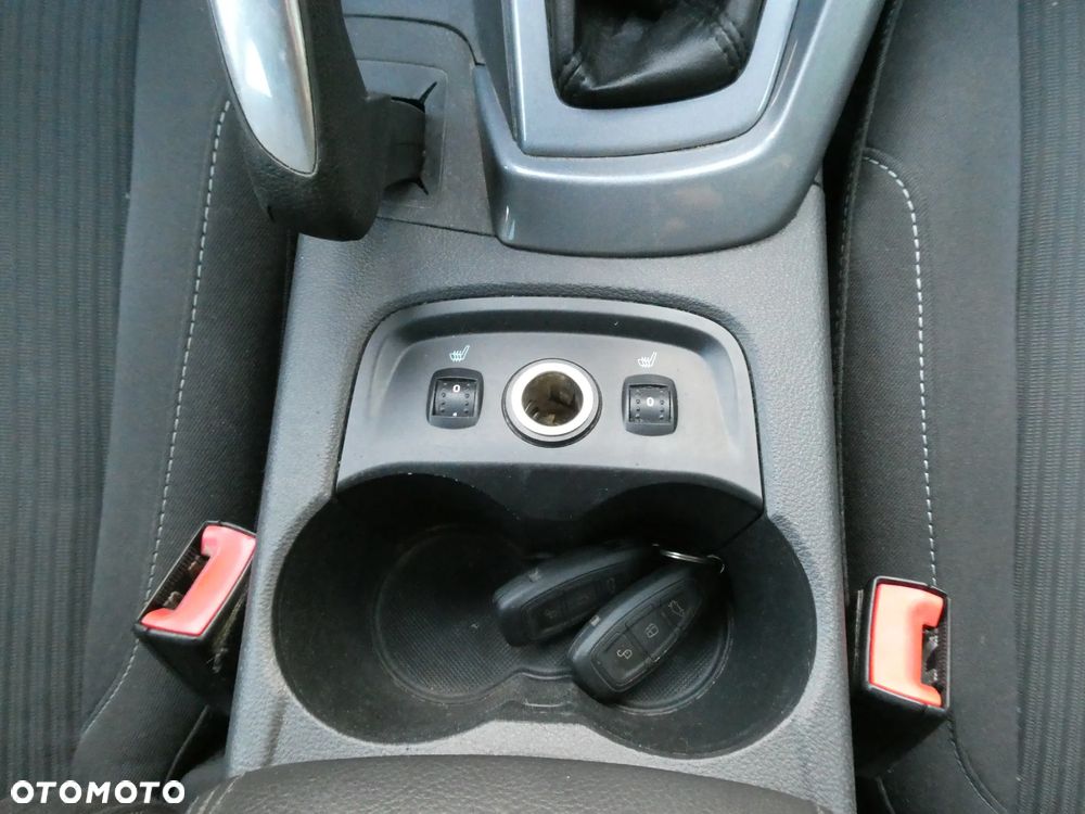 Ford Focus 1.6 EcoBoost Start-Stopp-System Titanium - 19